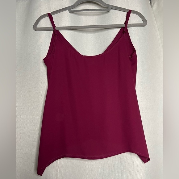 WAYF Raspberry Maroon Surplice Cami Blouse XS - Picture 2 of 9